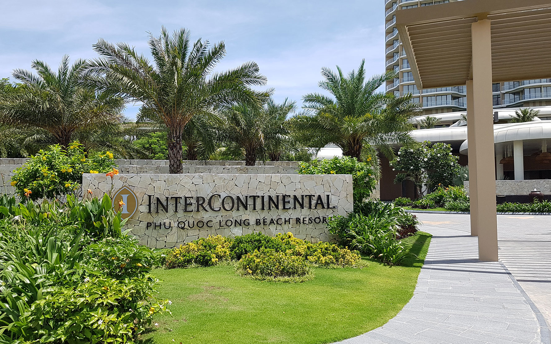 Urban Signage - Work - InterContinental Nha Trang, Vietnam