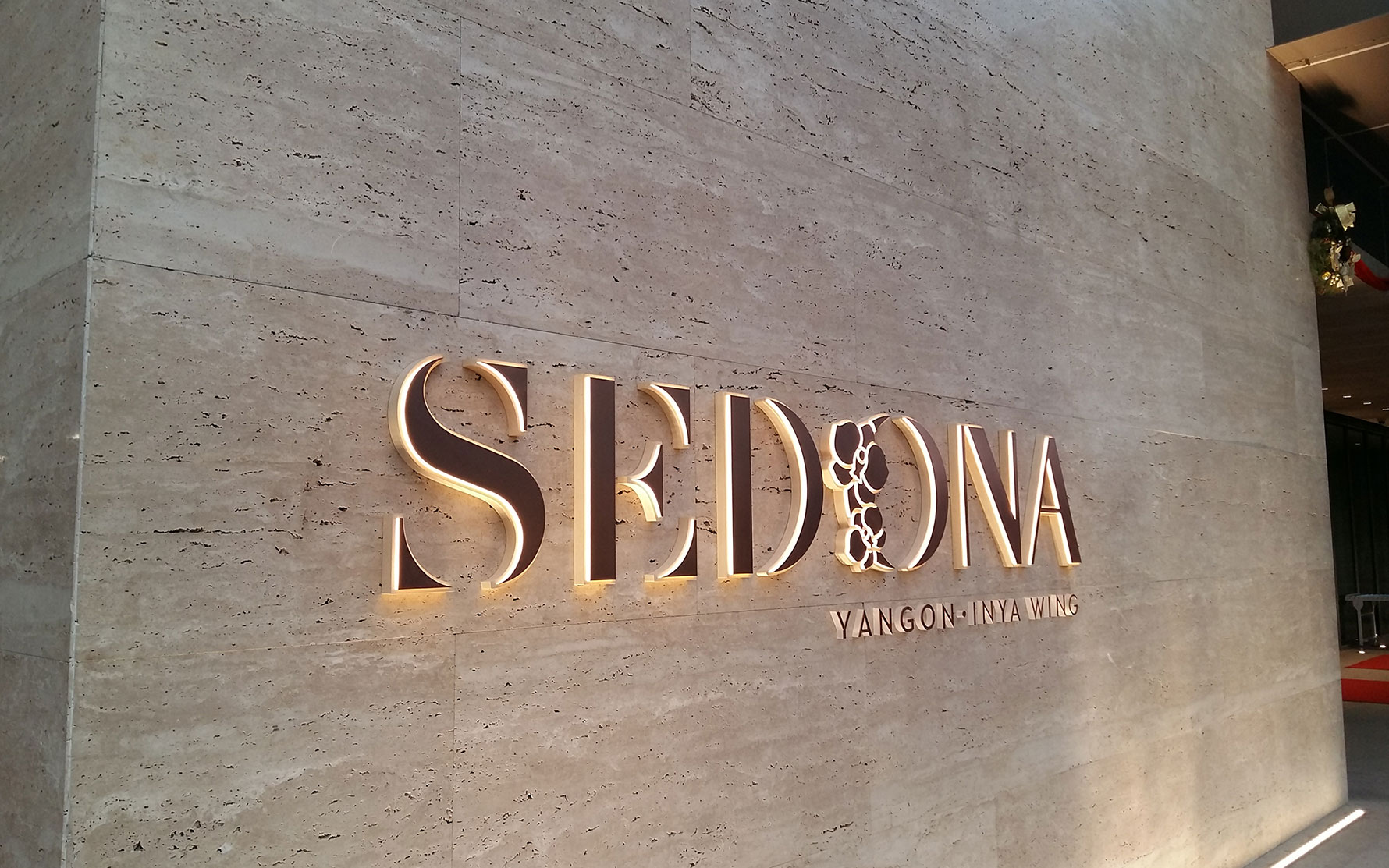 Urban Signage - Work - Sedona Hotel Yangon (Extension)